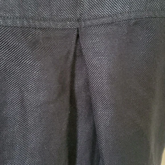 Linen Blend Button Down - Picture 5 of 8